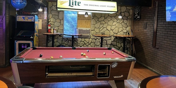 Pool table